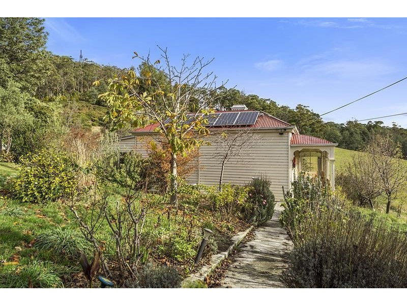 32 Elizabeth Street, Cygnet TAS 7112