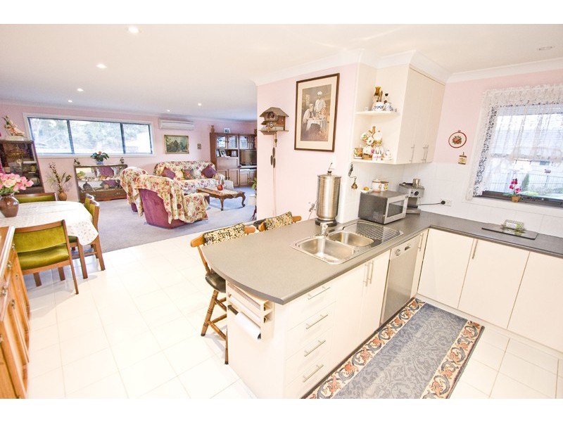 7 Pear Tree Close, Huonville TAS 7109