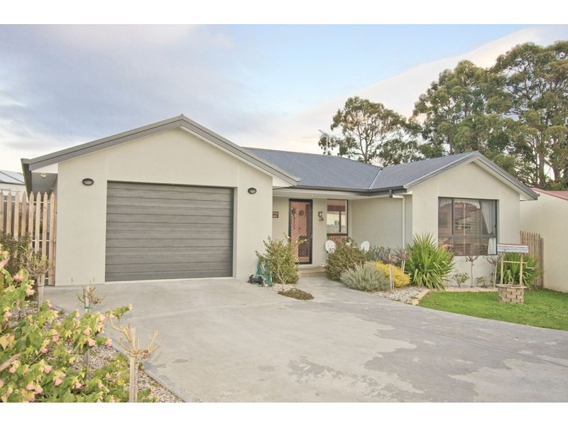 7 Pear Tree Close, Huonville TAS 7109
