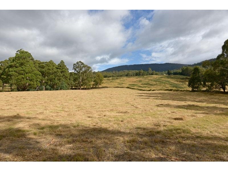 90 Oates Road, Mountain River TAS 7109