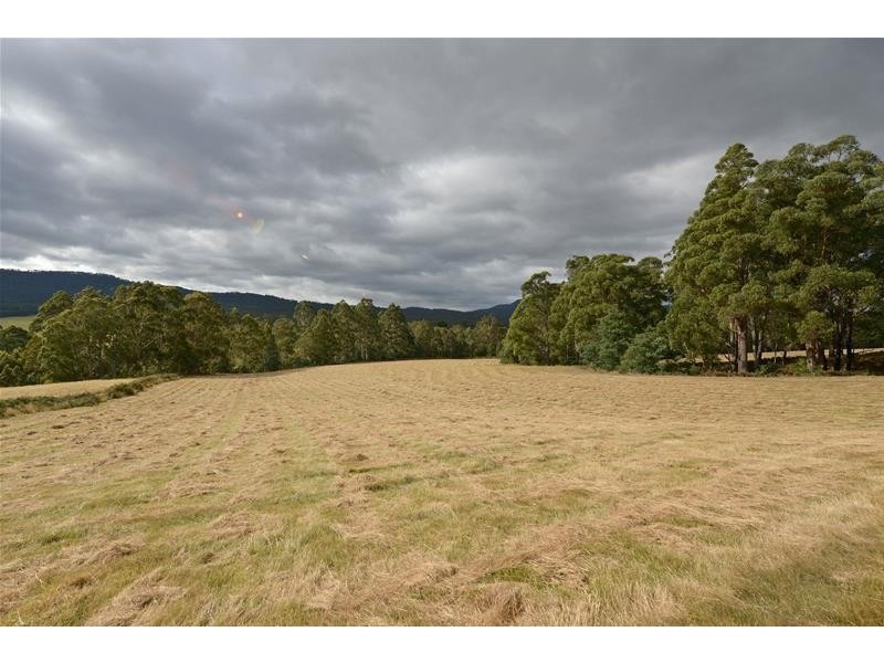 90 Oates Road, Mountain River TAS 7109