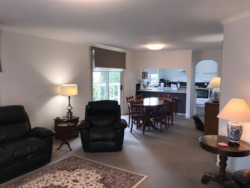 4 North Glen Road, Huonville TAS 7109