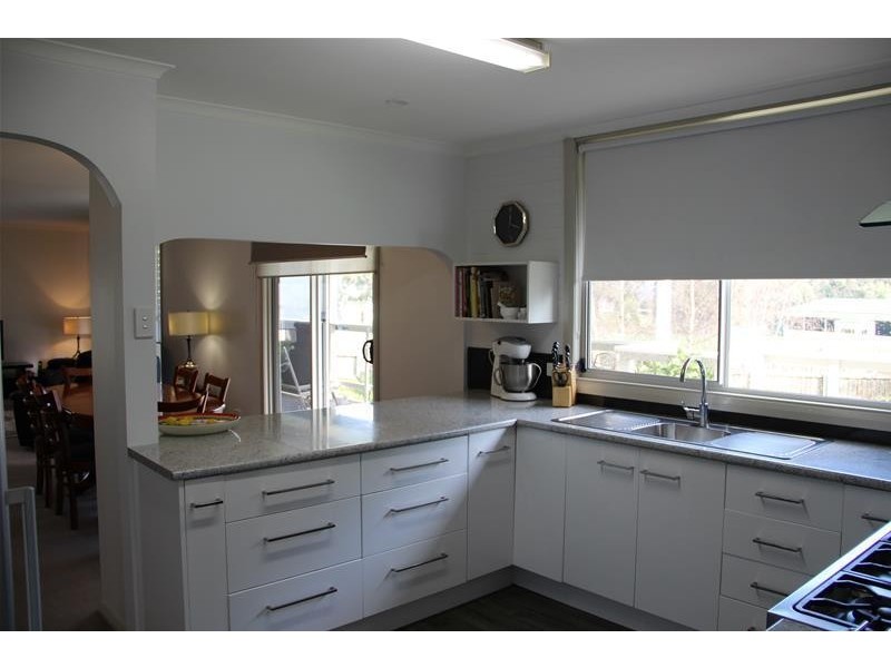 4 North Glen Road, Huonville TAS 7109