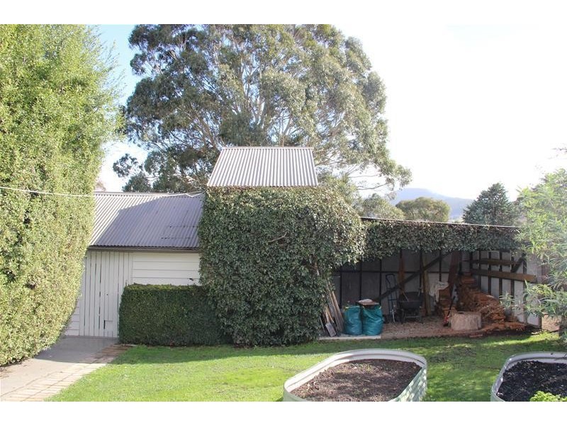 4 North Glen Road, Huonville TAS 7109