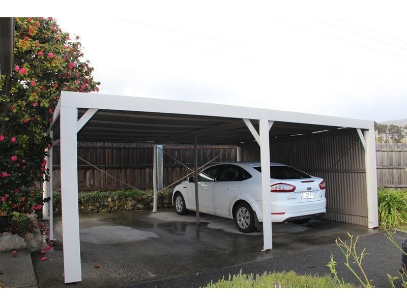 4 North Glen Road, Huonville TAS 7109