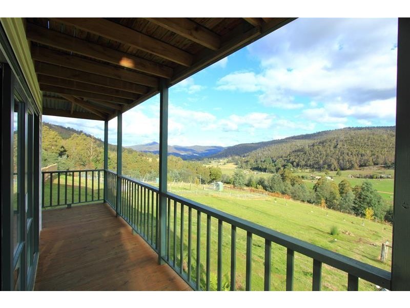 10 Lovell Road, Crabtree TAS 7109