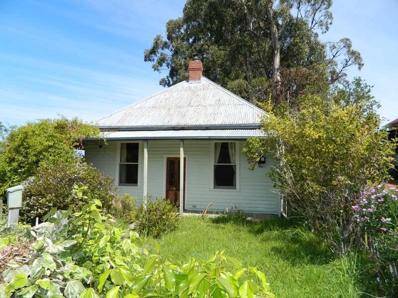 14 Station Road, Dover TAS 7117