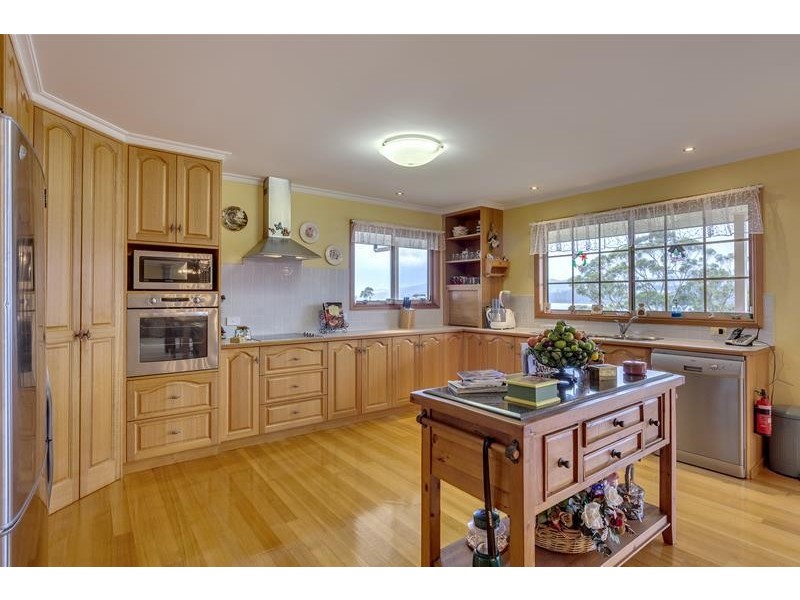 754 Cygnet Coast Road, Petcheys Bay TAS 7109