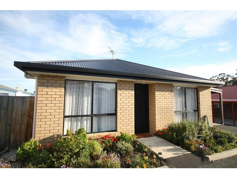 2/105 Main Street, Huonville TAS 7109