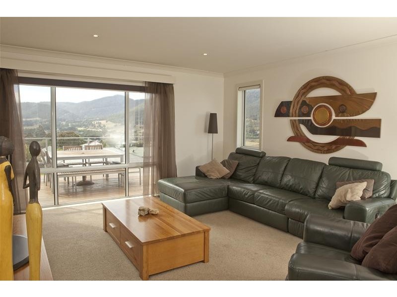 4 Beauty View Road, Huonville TAS 7109