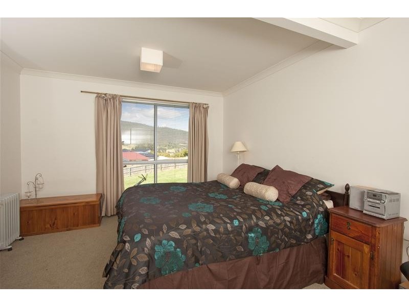 4 Beauty View Road, Huonville TAS 7109