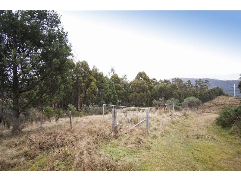 209 Middle Road, Pelverata TAS 7150