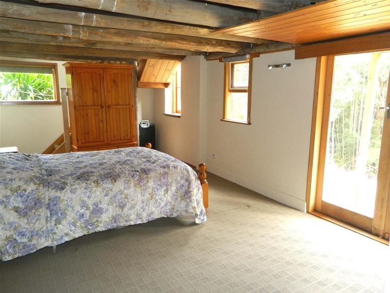 271 Cross Road, Gardners Bay TAS 7112