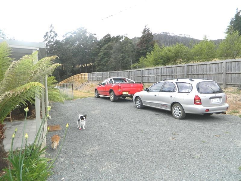 271 Cross Road, Gardners Bay TAS 7112