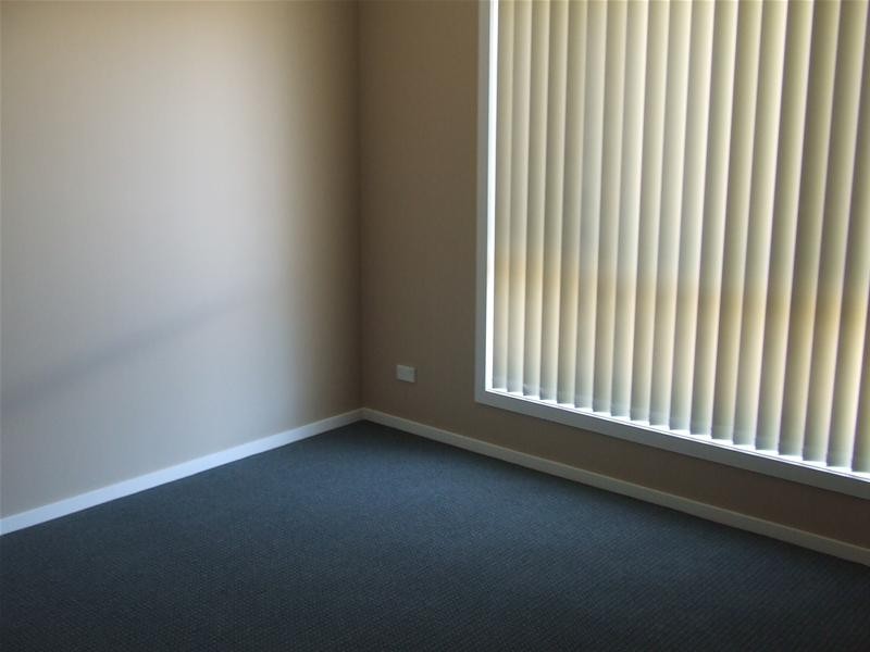 2/18 Shield Street, Huonville TAS 7109