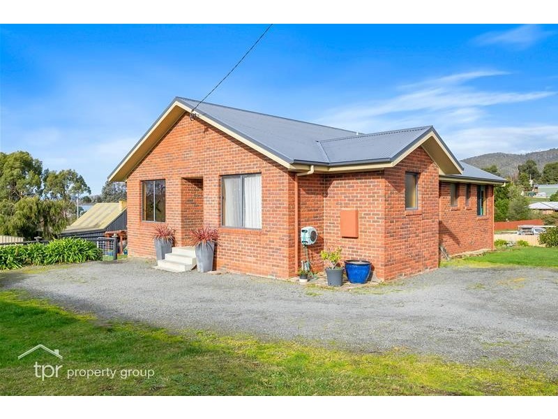 15 Cemetery Road, Dover TAS 7117
