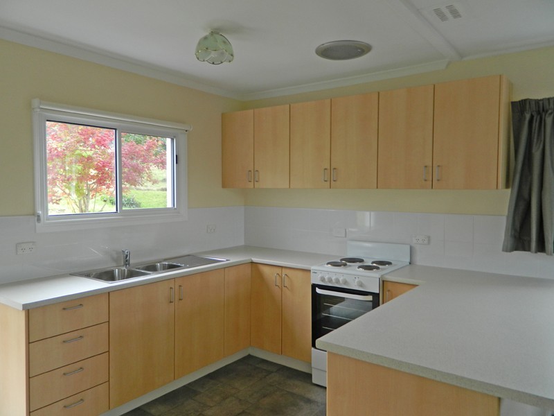 15 Swamp Road, Franklin TAS 7113