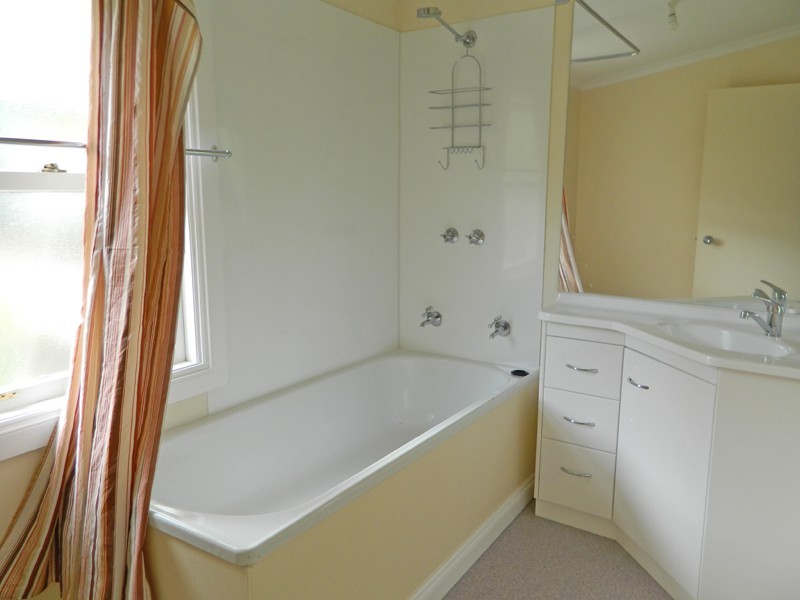 15 Swamp Road, Franklin TAS 7113