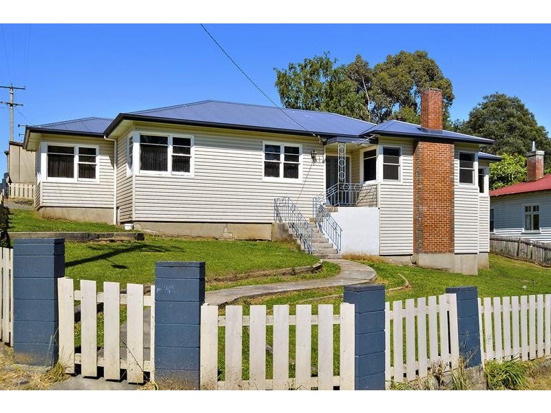 8 Kent Street, Geeveston TAS 7116