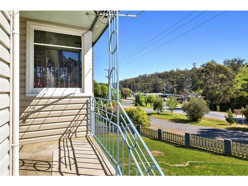 8 Kent Street, Geeveston TAS 7116