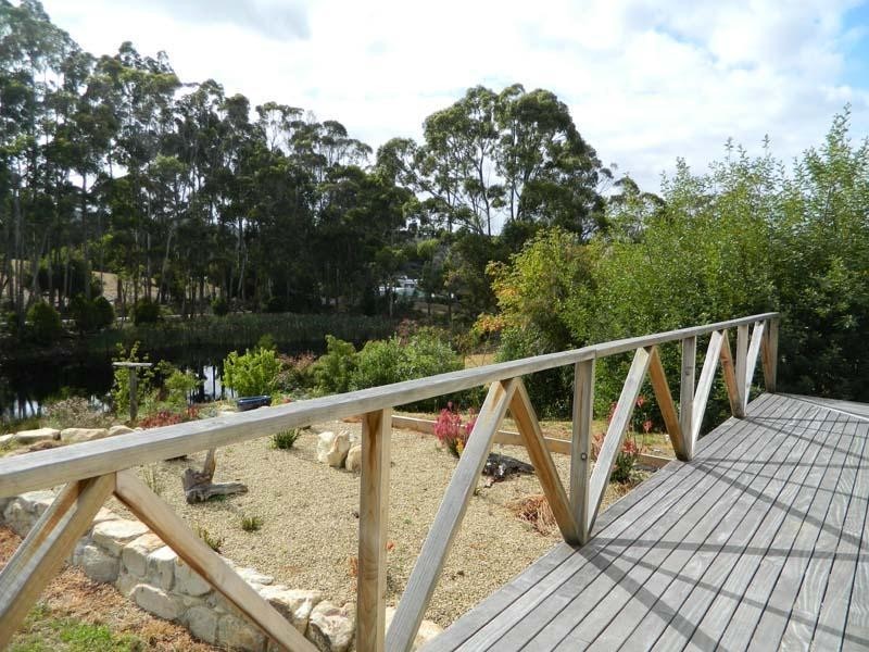 5a Glovers Road, Deep Bay TAS 7112