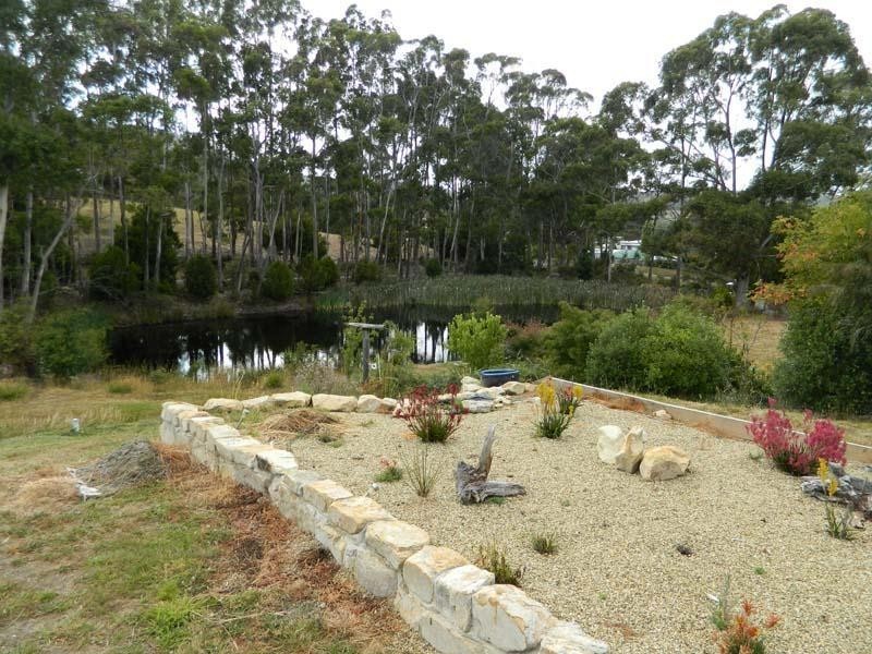 5a Glovers Road, Deep Bay TAS 7112