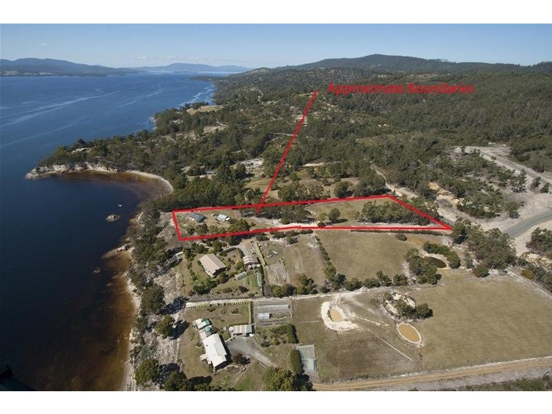 215 Esperance Coast Road, Surges Bay TAS 7116