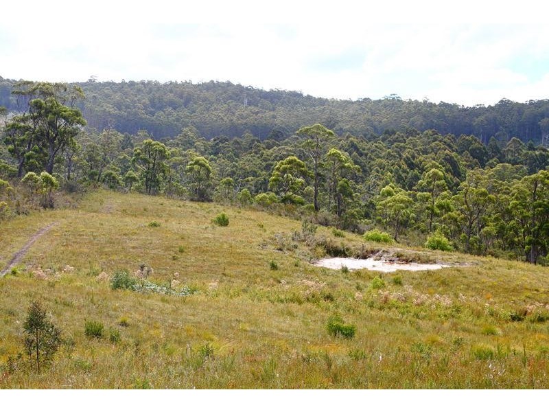 16 Heather Street, Southport TAS 7109