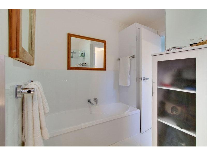 2/4 Temperance Lane, Franklin TAS 7113