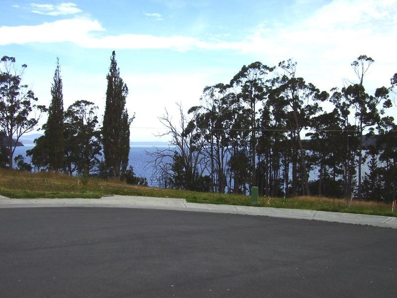 4 Pearl Court, Dover TAS 7117