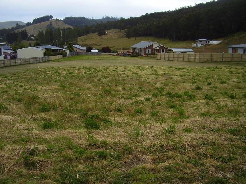 4 Pearl Court, Dover TAS 7117