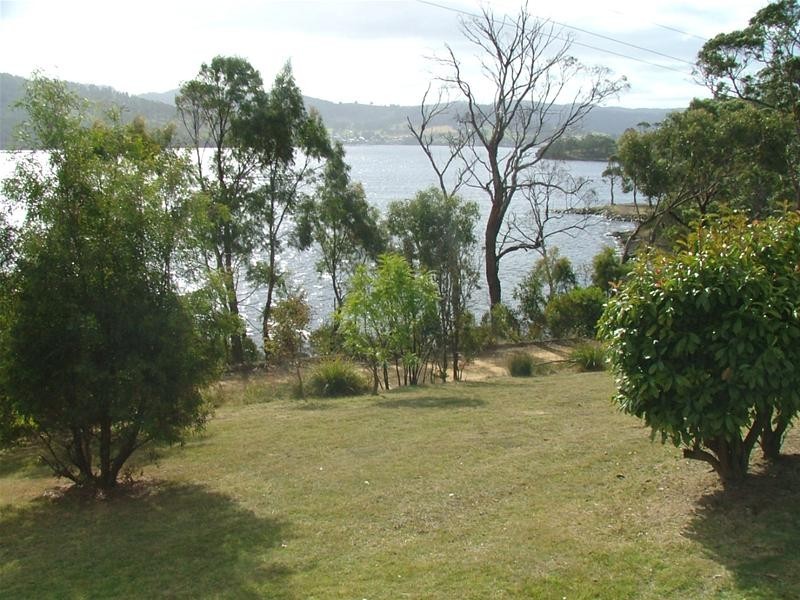 836 Cygnet Coast Road, Lower Wattle Grove TAS 7109