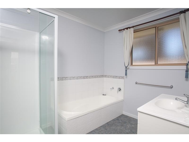 10 Pear Tree Close, Huonville TAS 7109