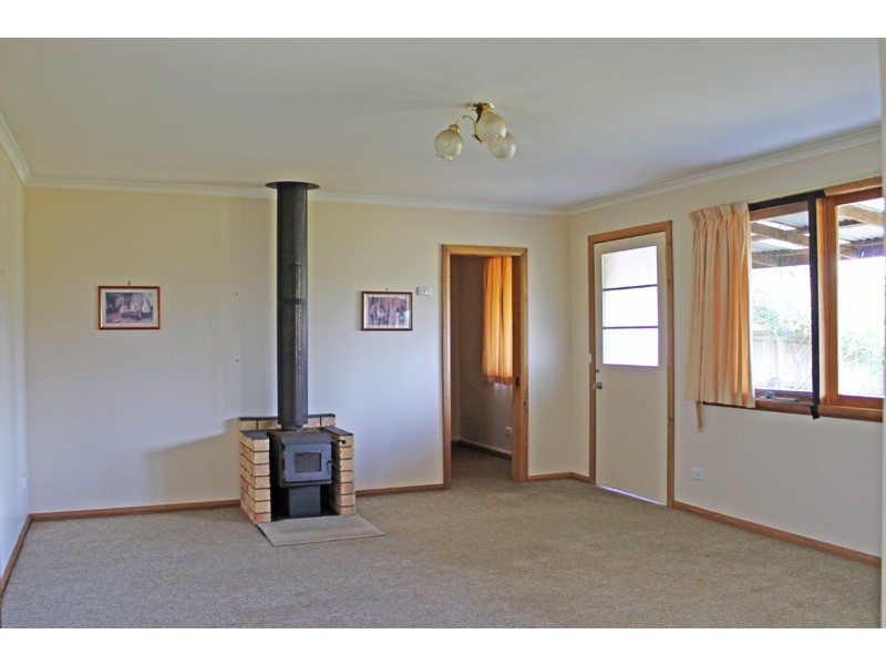 6 Sandrock Loop, Abels Bay TAS 7112