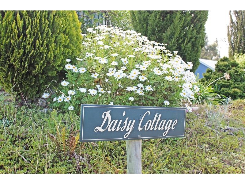 6 Sandrock Loop, Abels Bay TAS 7112