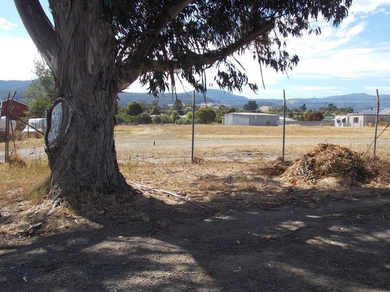 15 Sale Street, Huonville TAS 7109