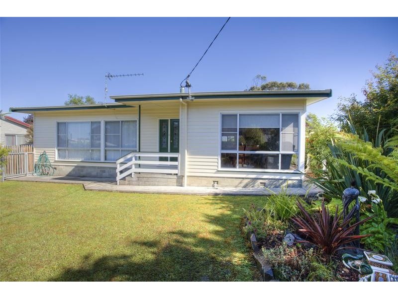 71 Sale Street, Huonville TAS 7109