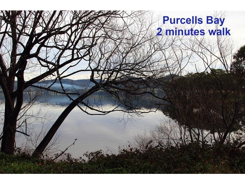 . Rocky Bay Road, Deep Bay TAS 7112