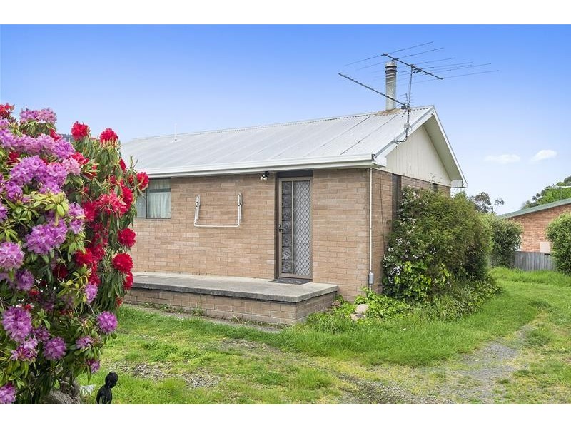 4 Pine Lane, Huonville TAS 7109