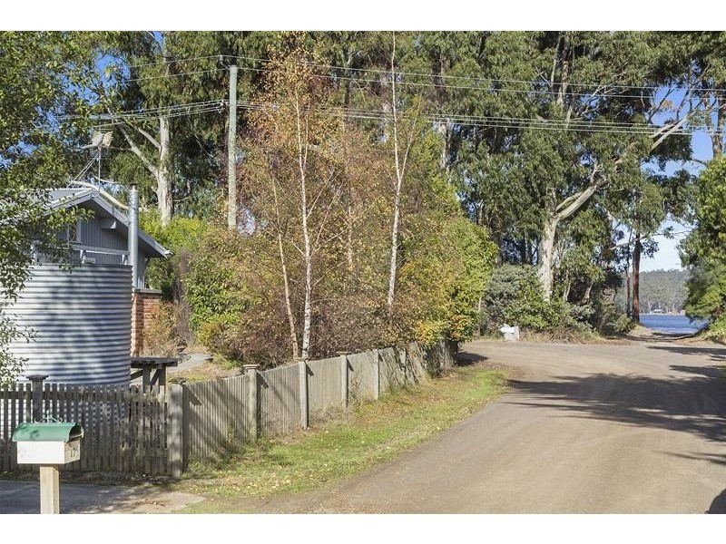 17 Sunset Drive, Garden Island Creek TAS 7112