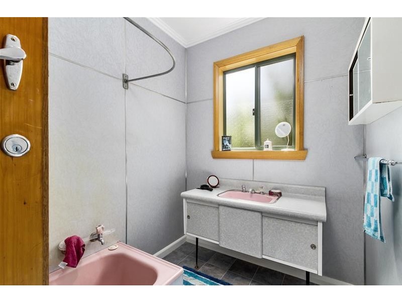 4 Silver Hill Road, Cygnet TAS 7112