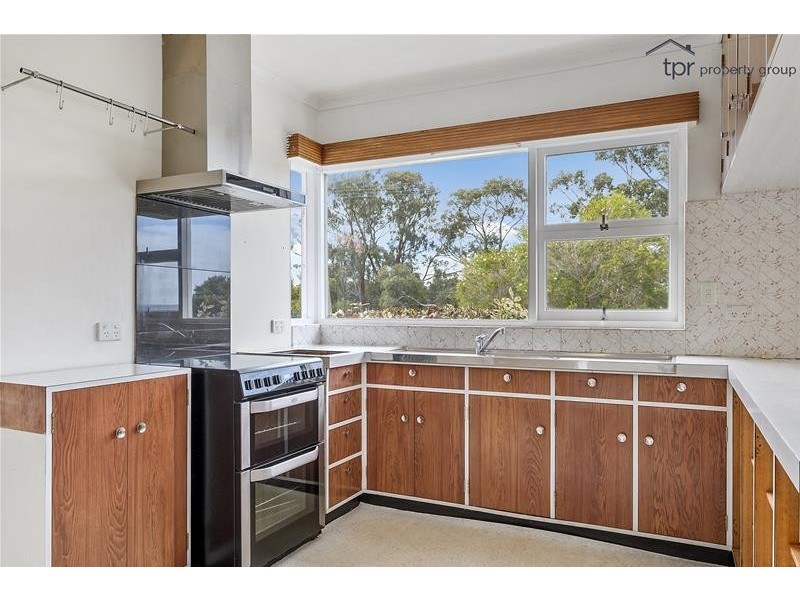 17 Pearsall Street, Snug TAS 7054