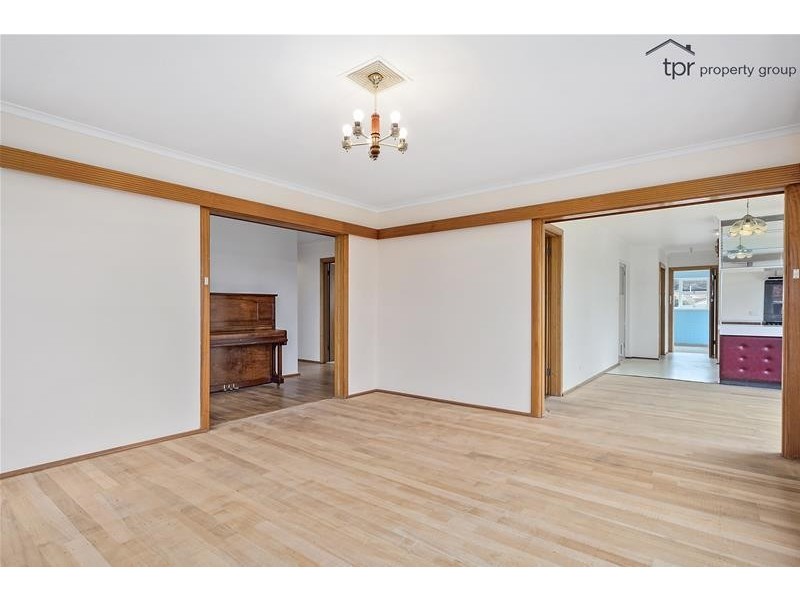 17 Pearsall Street, Snug TAS 7054