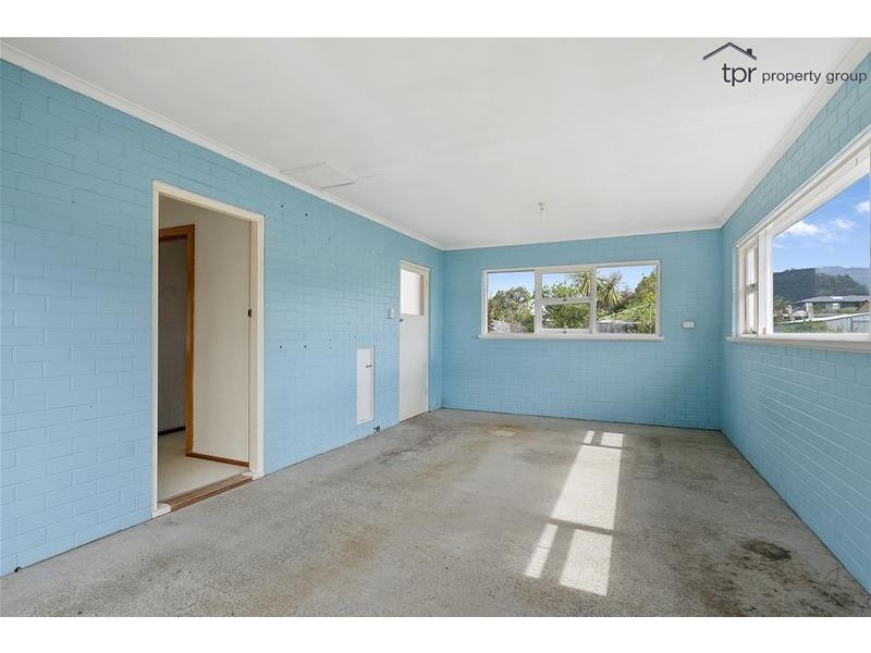 17 Pearsall Street, Snug TAS 7054