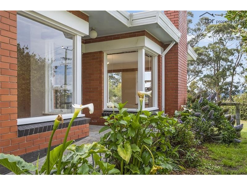 17 Pearsall Street, Snug TAS 7054