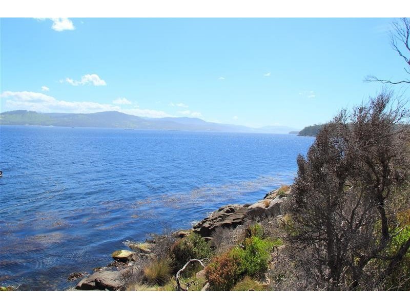 27 Charlotte Cove Road, Charlotte Cove TAS 7112