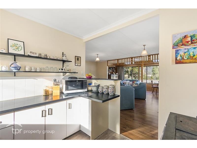 6-8 Challis Crescent, Deep Bay TAS 7112