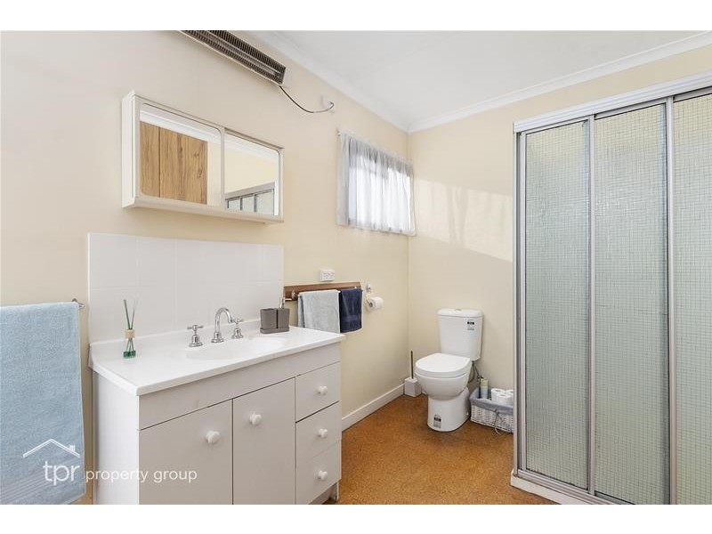 6-8 Challis Crescent, Deep Bay TAS 7112