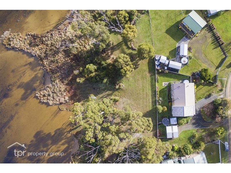 6-8 Challis Crescent, Deep Bay TAS 7112