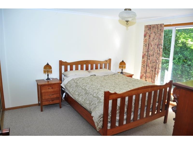 33 Wattle Hill Road, Mountain River TAS 7109